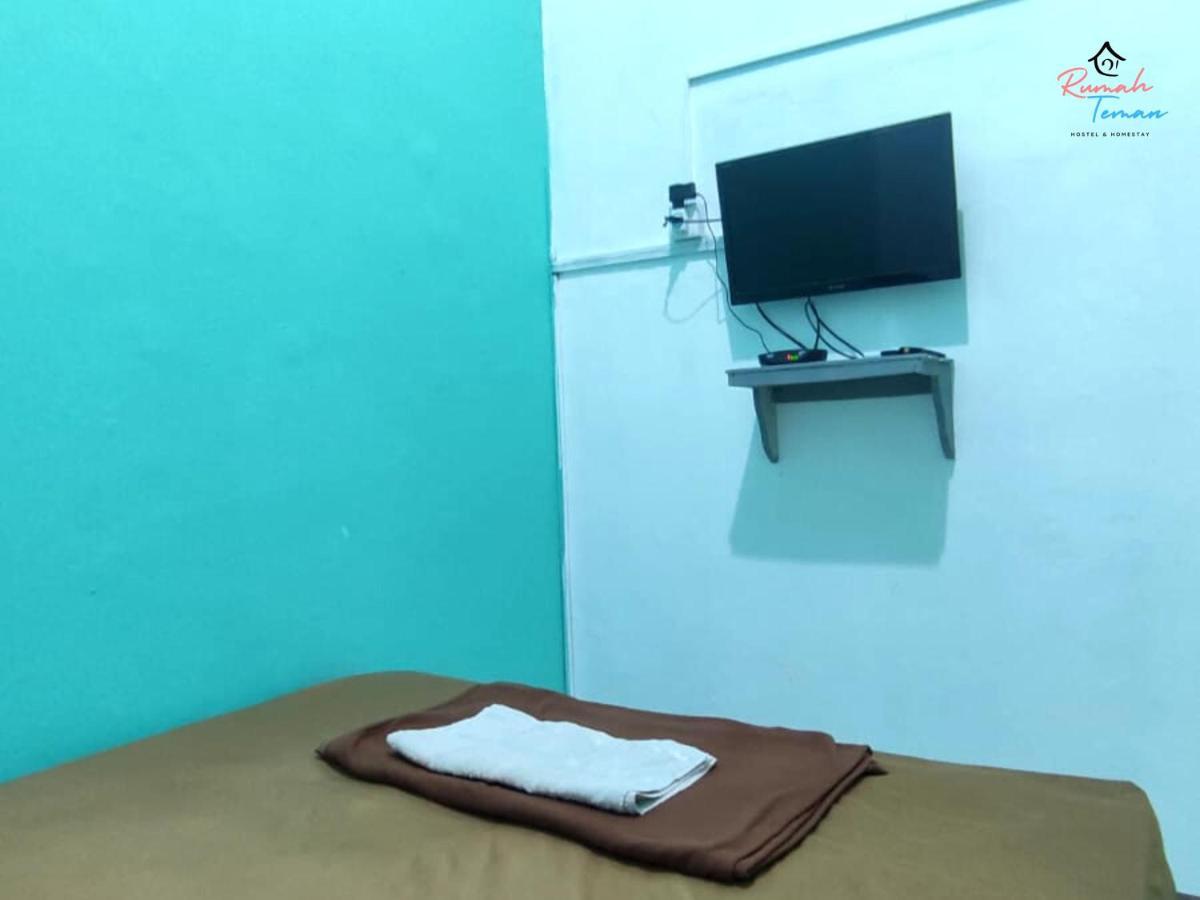 Rumah Teman Hostel Semarang Luaran gambar